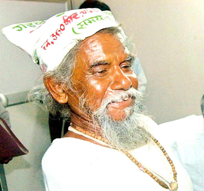 Manjhi Smiles As He Speaks