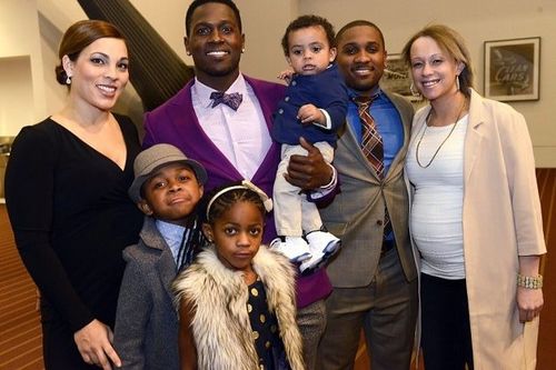 Antonio Brown Chelsie Kyriss And Their Family