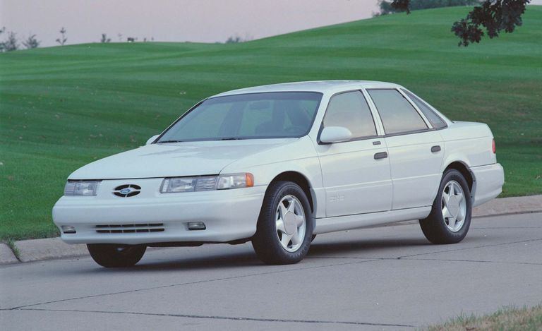 1992 – Ford Taurus