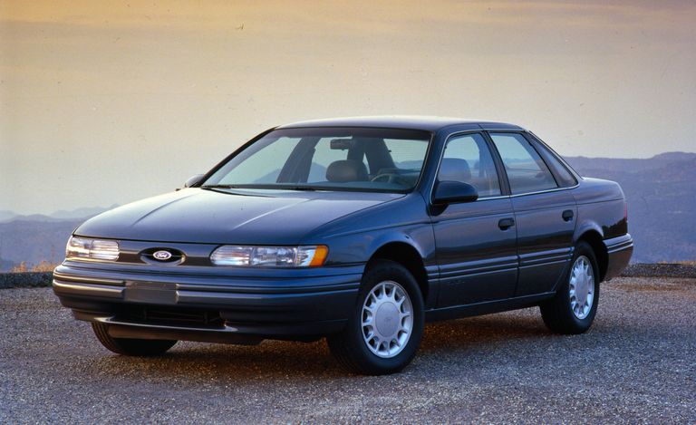 1993 – Ford Taurus