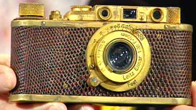 The Gold Leica 2 Luxus Camera