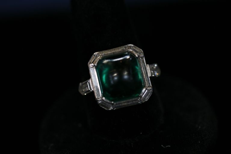 Art Deco Emerald And Diamond Ring