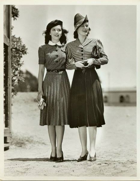 1940s - Star-spangled Girls