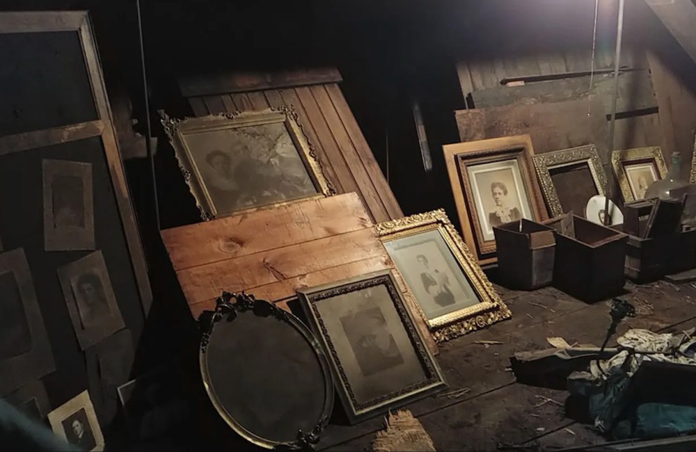 36. Attic of Valuable Antiques